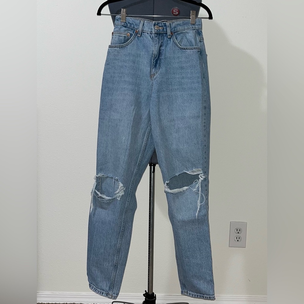 Never worn ASOS High Rise Mom Jeans